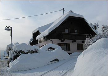 Apartement house in winter